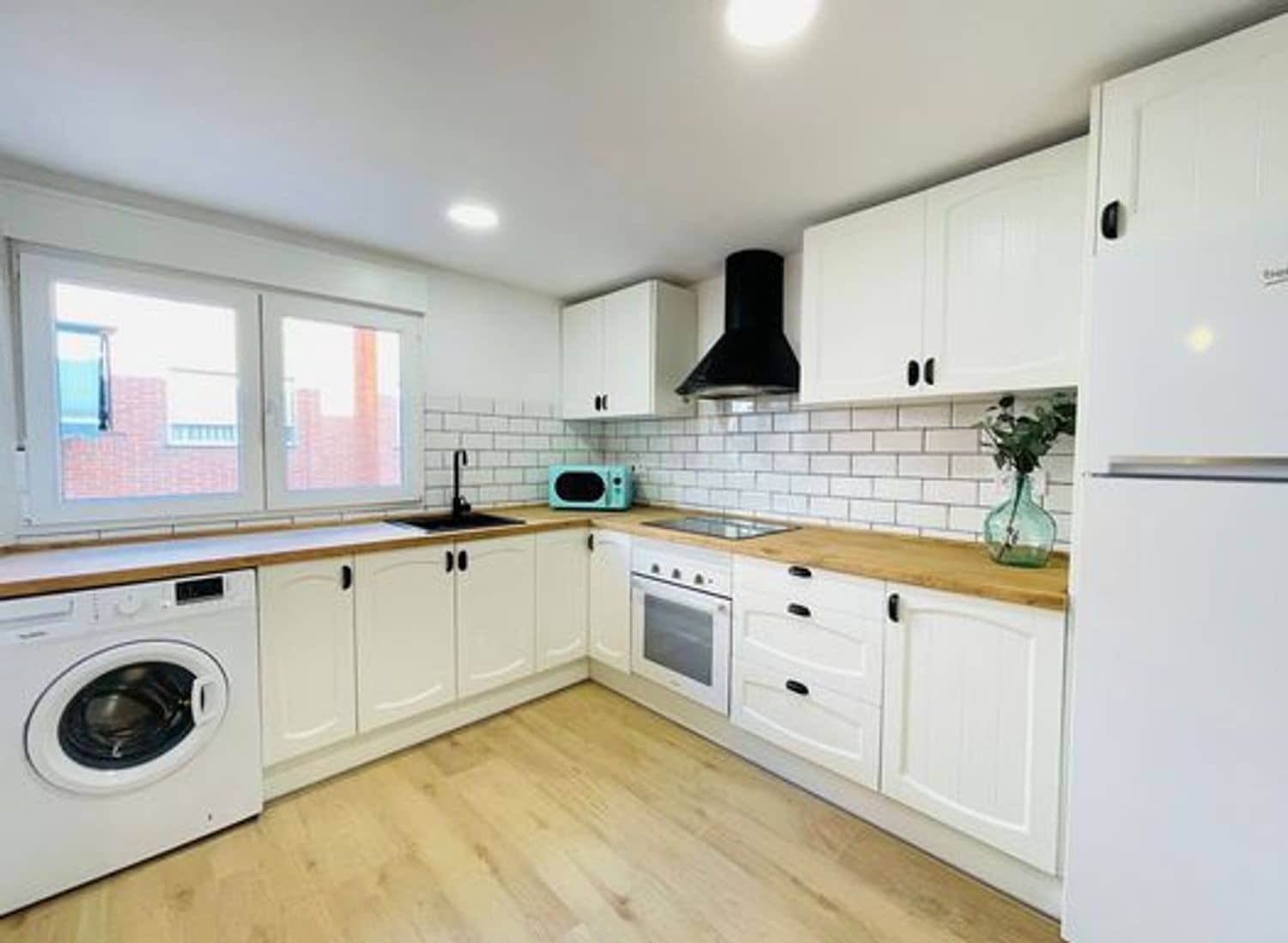 Piso de 3 habitaciones en Silla en venta - 135.000 € (Ref: 9801415)