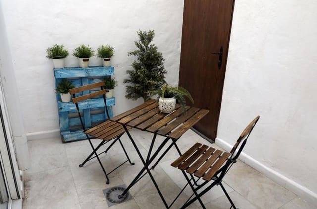 1 makuuhuone Asunto myytävänä paikassa El Grau, Valencia kaupunki - 275 000 € (Ref: 9801417)
