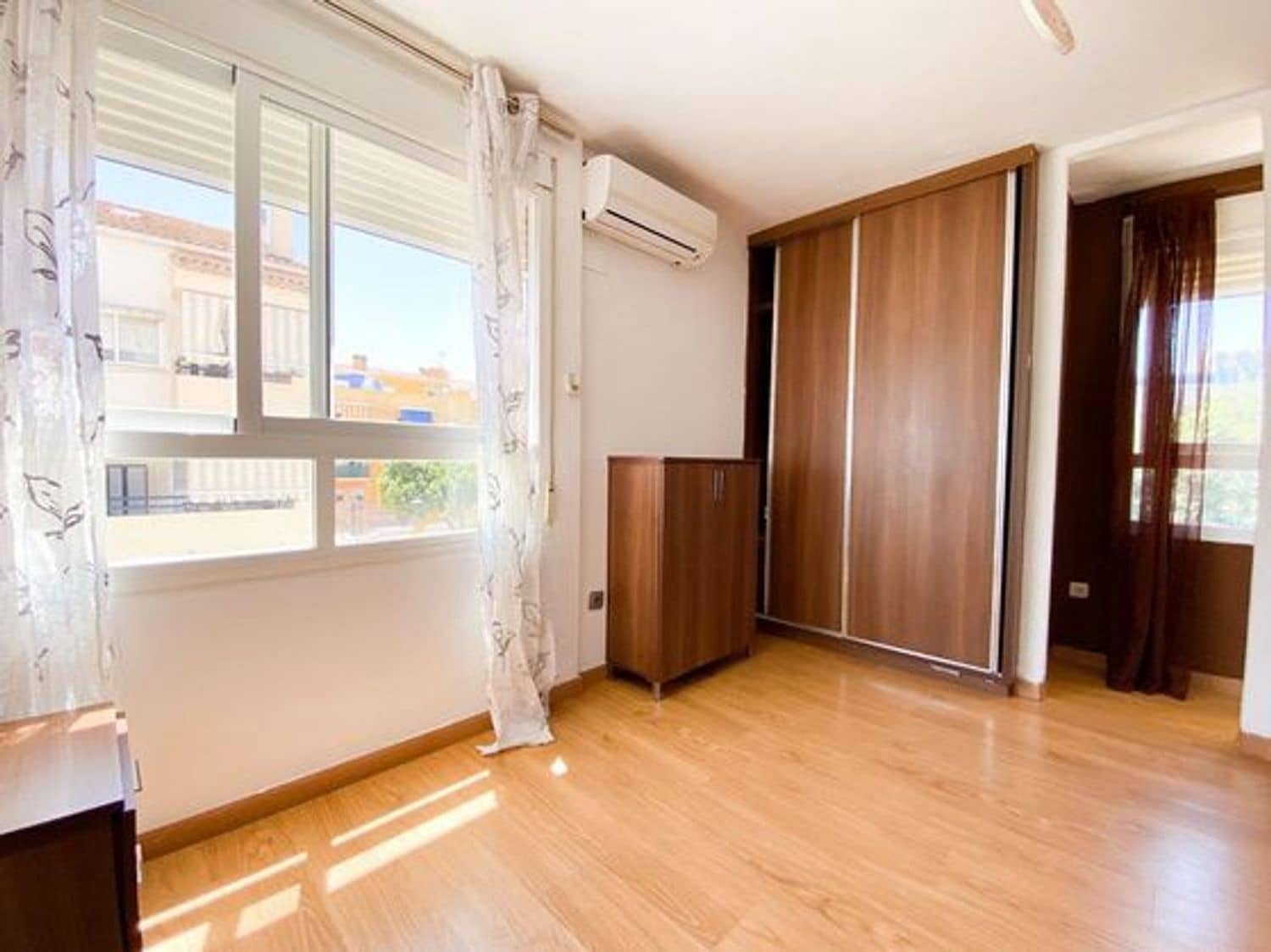 1 chambre Appartement à vendre à Rafelbunyol avec piscine garage - 145 000 € (Ref: 9801419)