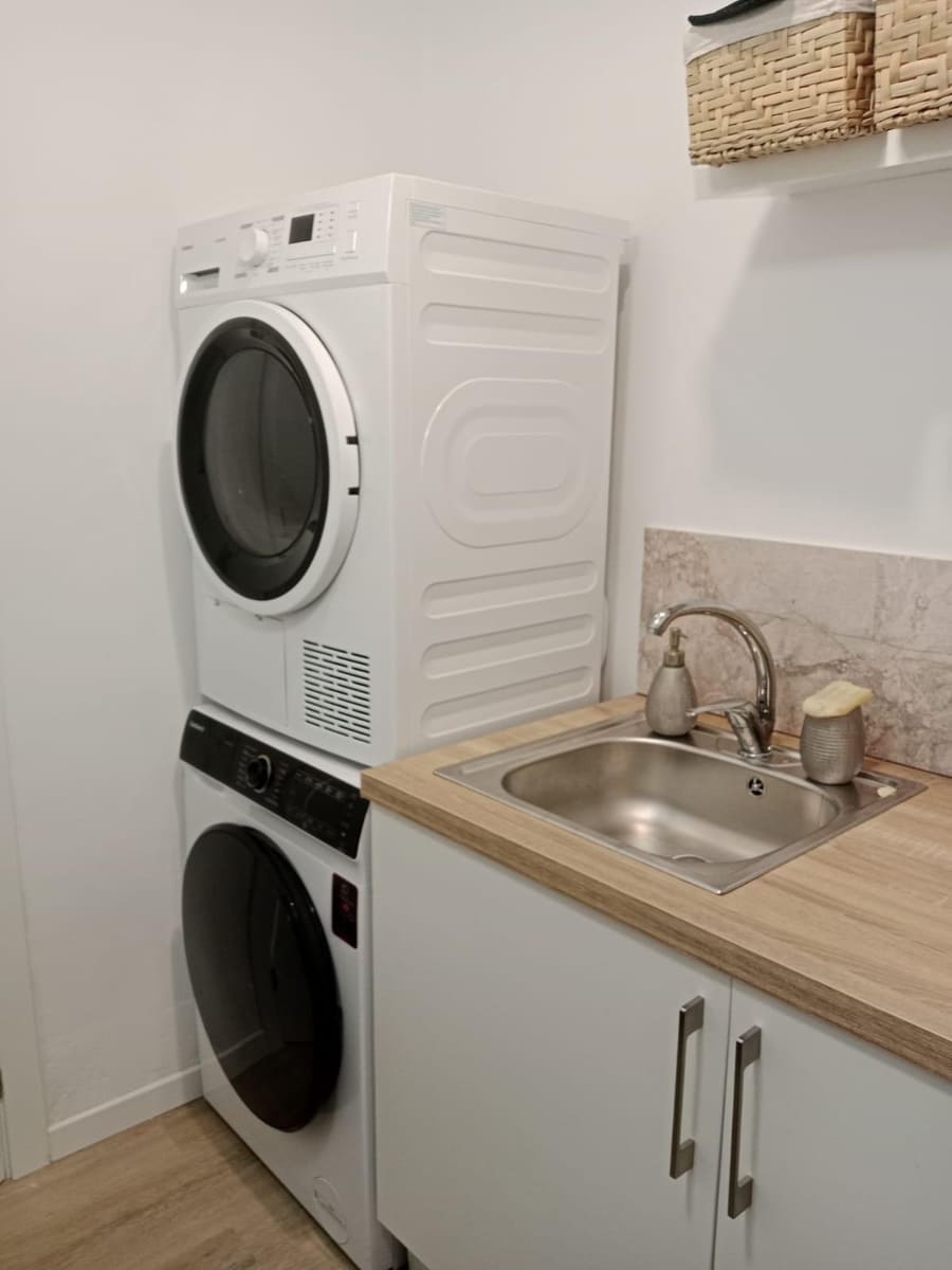 3 bedroom Flat for sale in Pedralba - € 110,000 (Ref: 9804323)