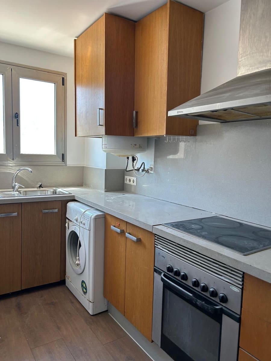 2 bedroom Flat for sale in Pedreguer with garage - € 164,900 (Ref: 9820546)