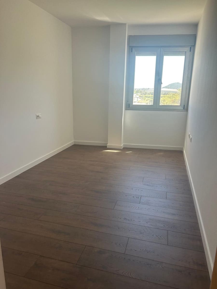 2 bedroom Flat for sale in Pedreguer with garage - € 164,900 (Ref: 9820546)