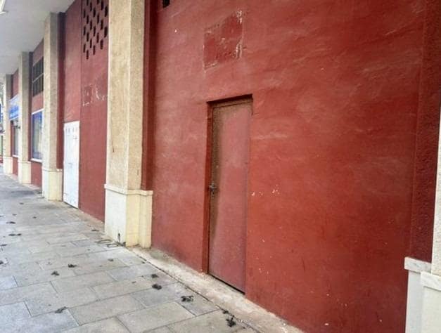 Erhverv til salg i El Puerto, Dénia - € 199.000 (Ref: 9831575)