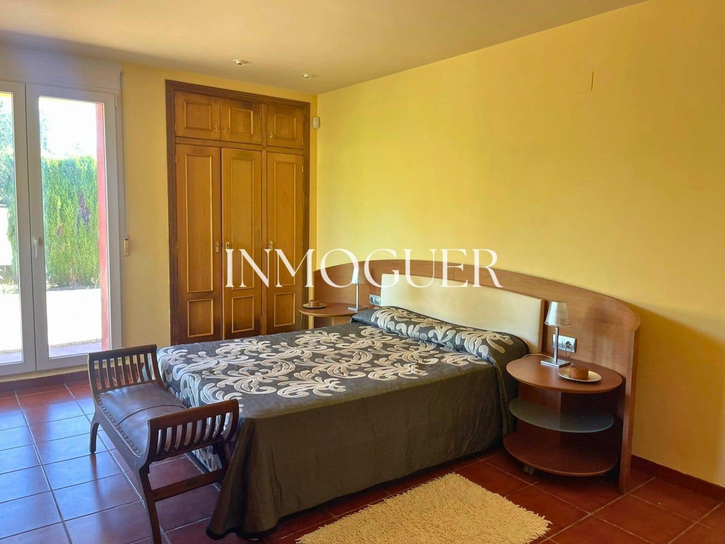 3 bedroom Villa for sale in Ontinyent with garage - € 415,000 (Ref: 9486908)