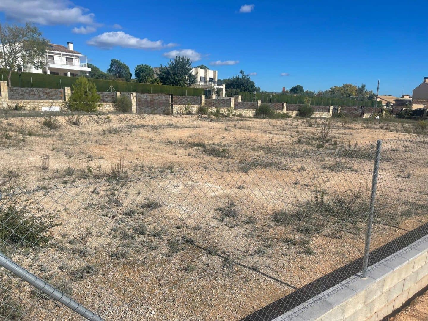 Building Plot for sale in Ontinyent - € 170,000 (Ref: 9486909)
