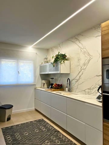 4 bedroom Villa for sale in Ontinyent with pool garage - € 849,000 (Ref: 9486910)