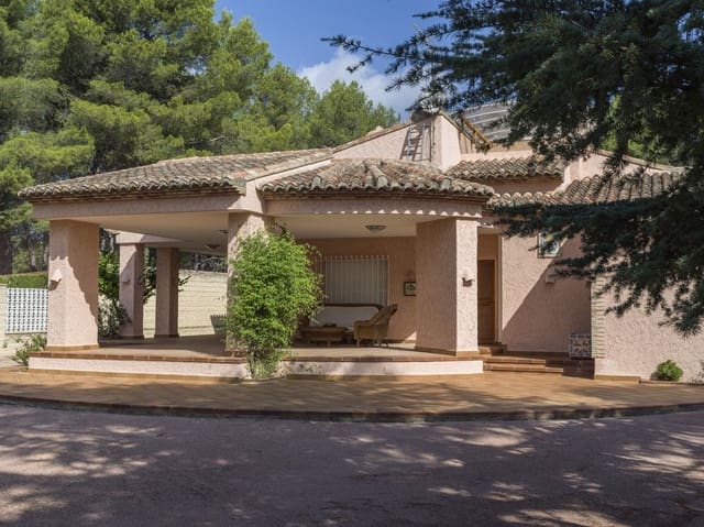 5 sovrum Villa till salu i Ontinyent med pool garage - 620 000 € (Ref: 9486912)