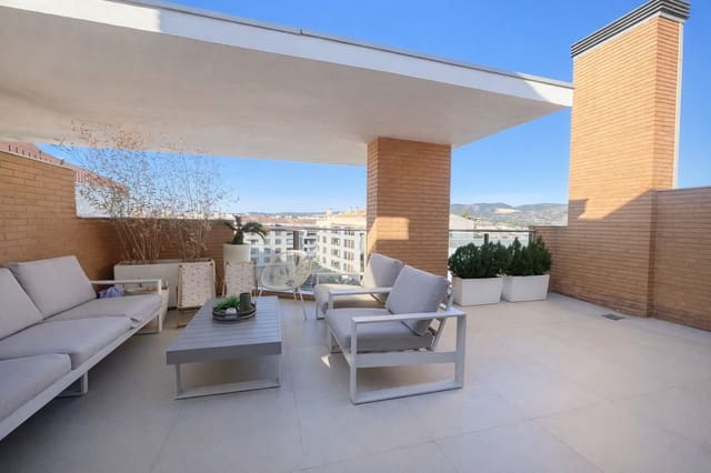 3 chambre Penthouse à vendre à Ontinyent avec garage - 330 000 € (Ref: 9523800)