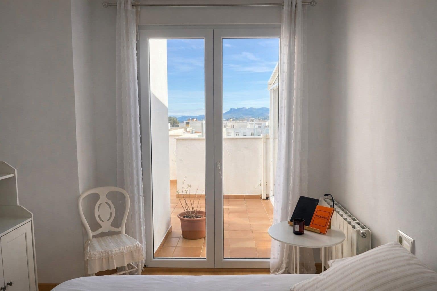 3 bedroom Penthouse for sale in Ontinyent with garage - € 270,000 (Ref: 9529244)