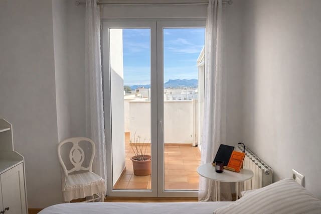 Ático de 3 habitaciones en Ontinyent en venta con garaje - 270.000 € (Ref: 9529244)