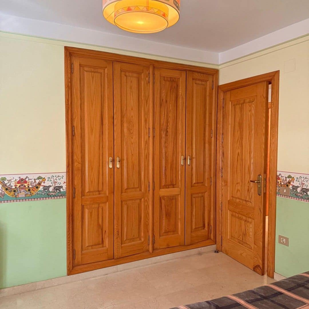 4 bedroom Flat for sale in Albaida with garage - € 245,000 (Ref: 9590616)