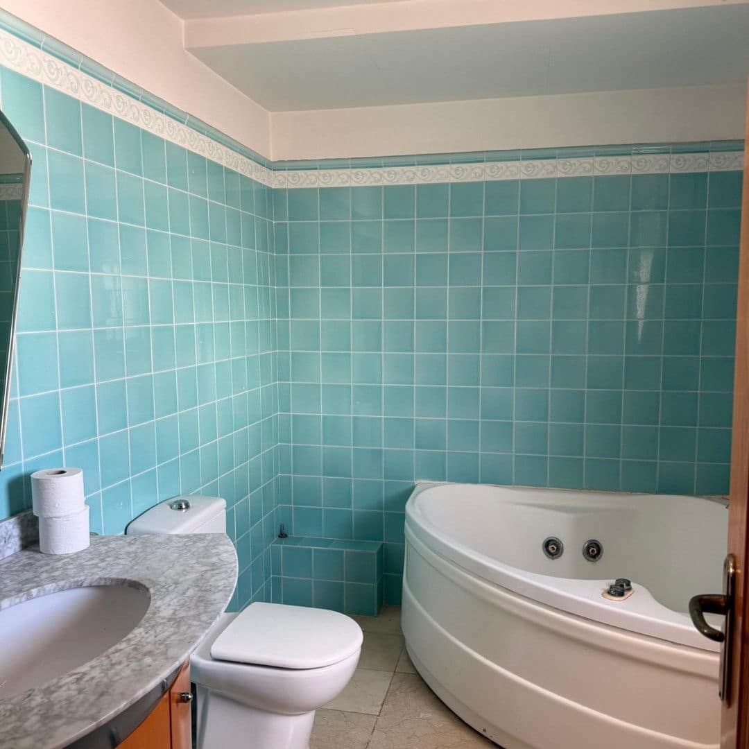 4 bedroom Flat for sale in Albaida with garage - € 245,000 (Ref: 9590616)