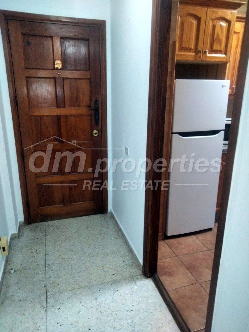 3 bedroom Apartment for sale in Los Cristianos with garage - € 380,000 (Ref: 10008771)