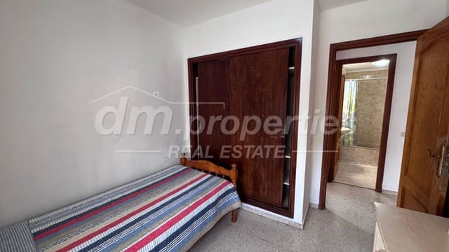 3 bedroom Apartment for sale in Los Cristianos, Arona with garage - € 380,000 (Ref: 10008771)