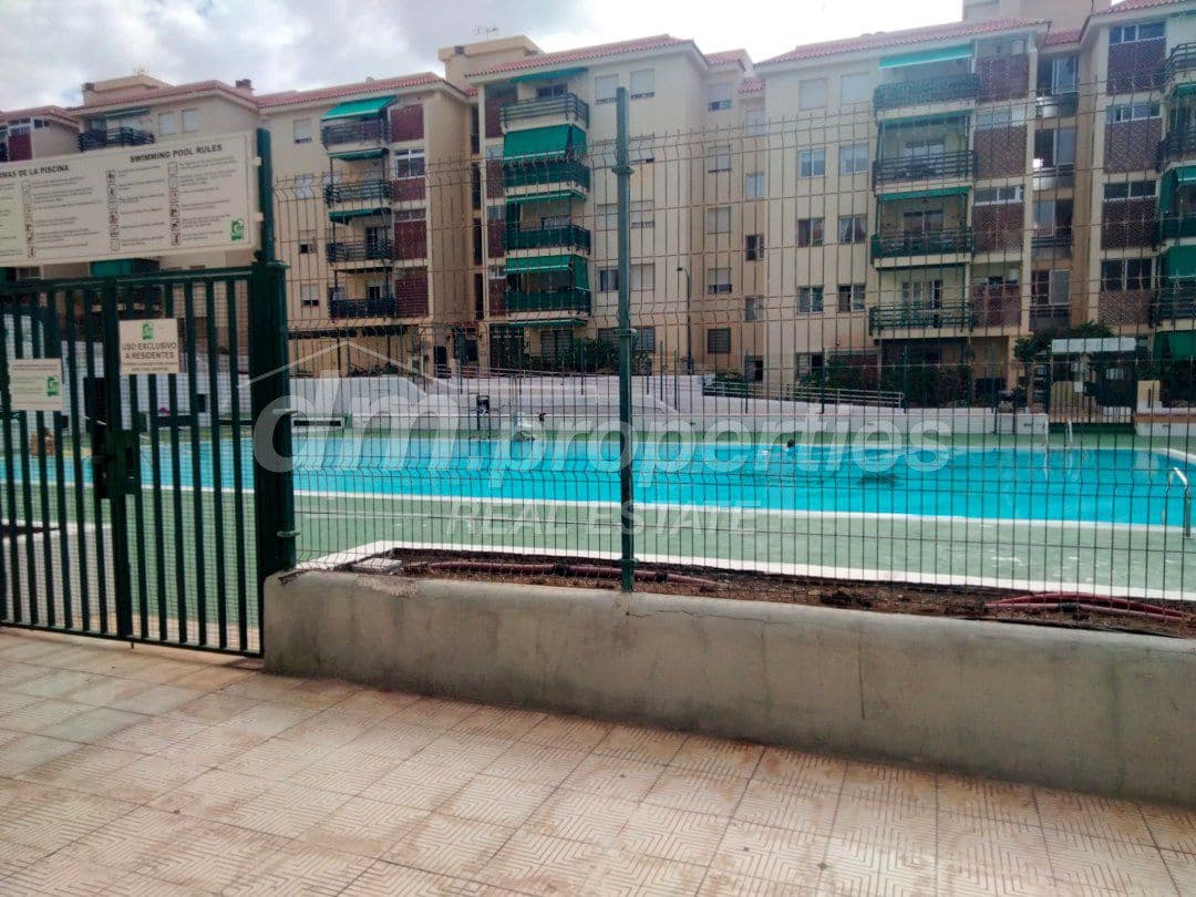3 bedroom Apartment for sale in Los Cristianos with garage - € 380,000 (Ref: 10008771)