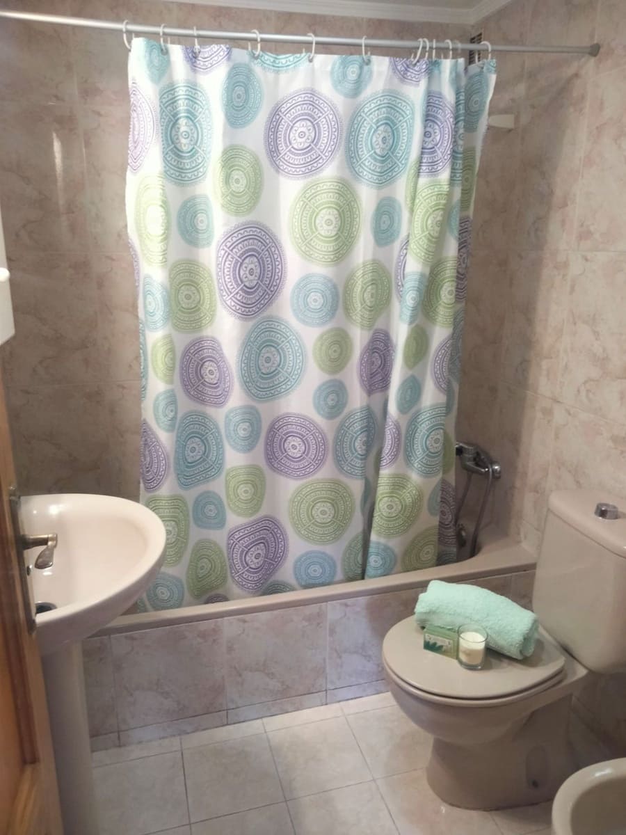 3 bedroom Apartment for sale in Los Cristianos with garage - € 380,000 (Ref: 10008771)