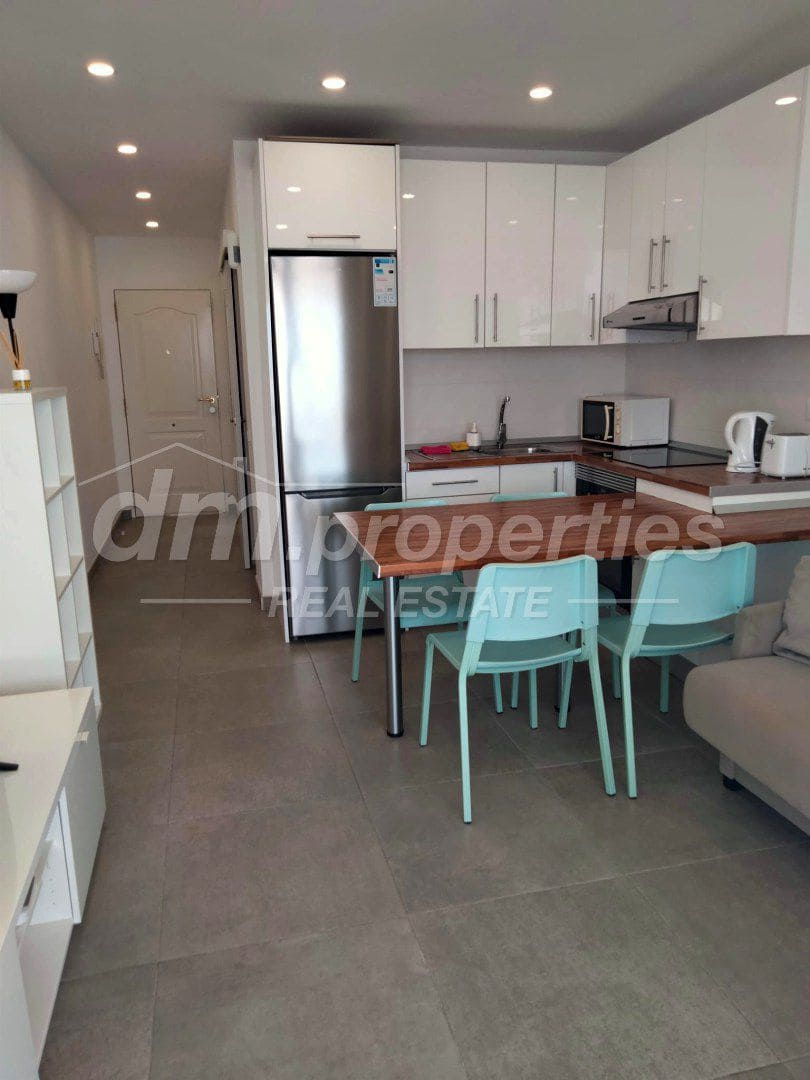 1 sypialnia Apartament na sprzedaż w Los Cristianos - 365 000 € (Ref: 10011133)