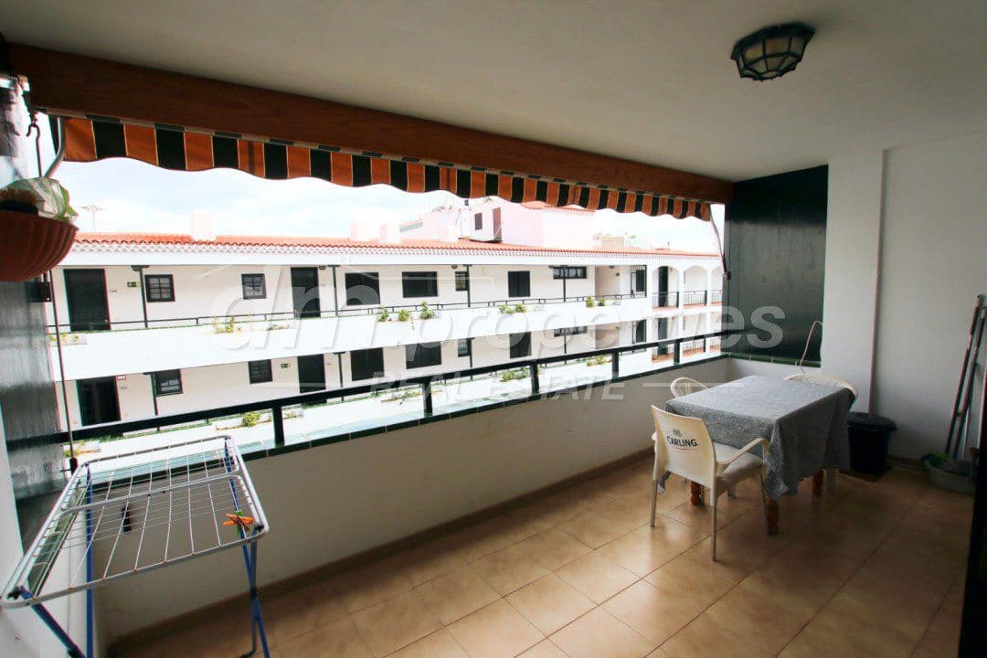 Apartamento de 2 habitaciones en Los Cristianos en venta - 430.000 € (Ref: 10012981)