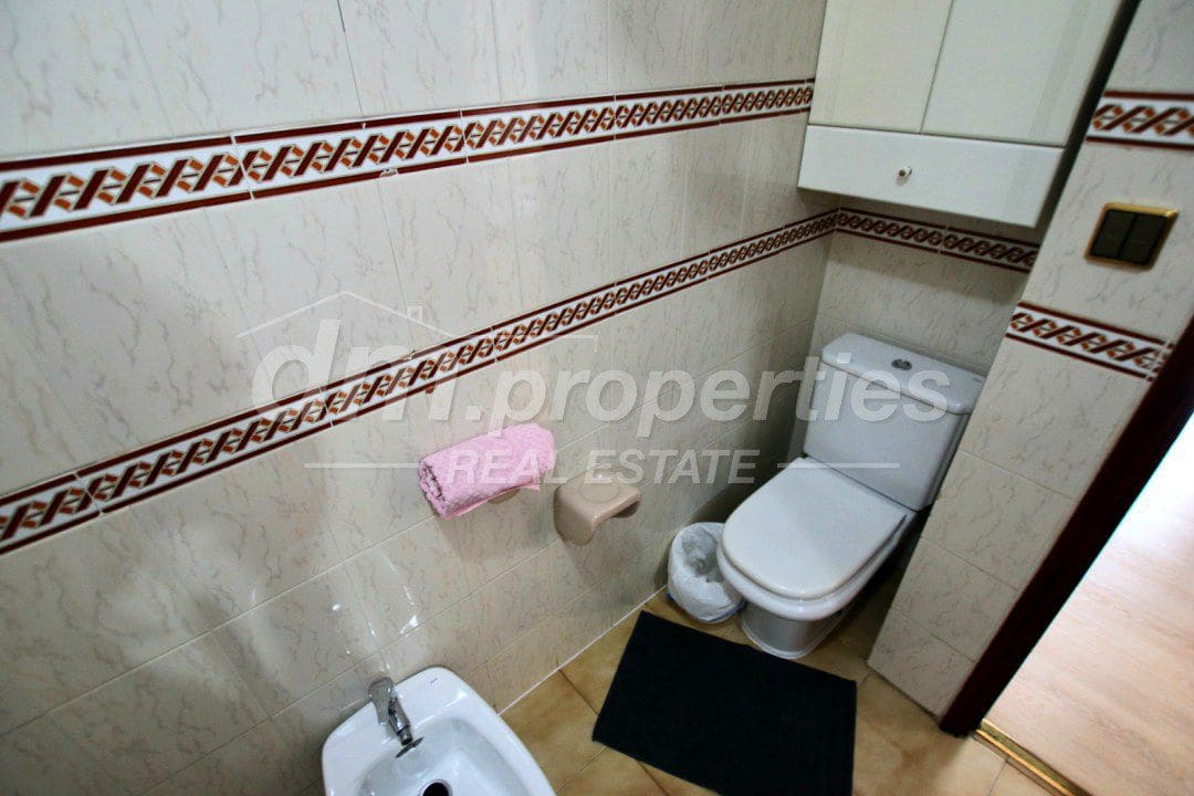 Apartamento de 2 habitaciones en Los Cristianos en venta - 430.000 € (Ref: 10012981)