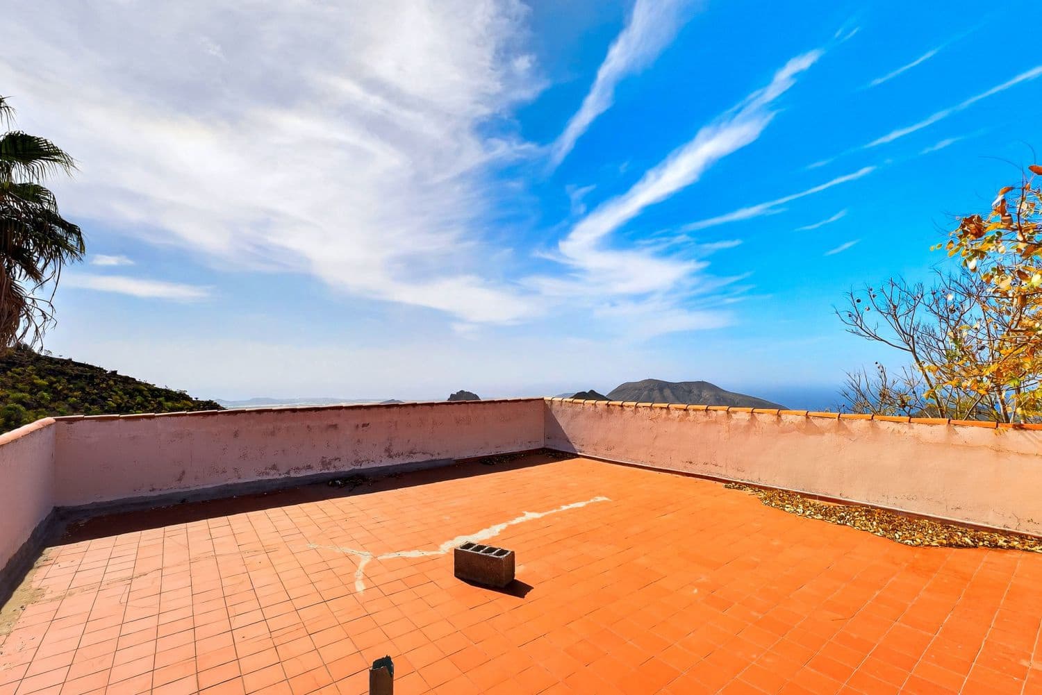3 sovrum Villa till salu i La Camella med garage - 650 000 € (Ref: 10026965)