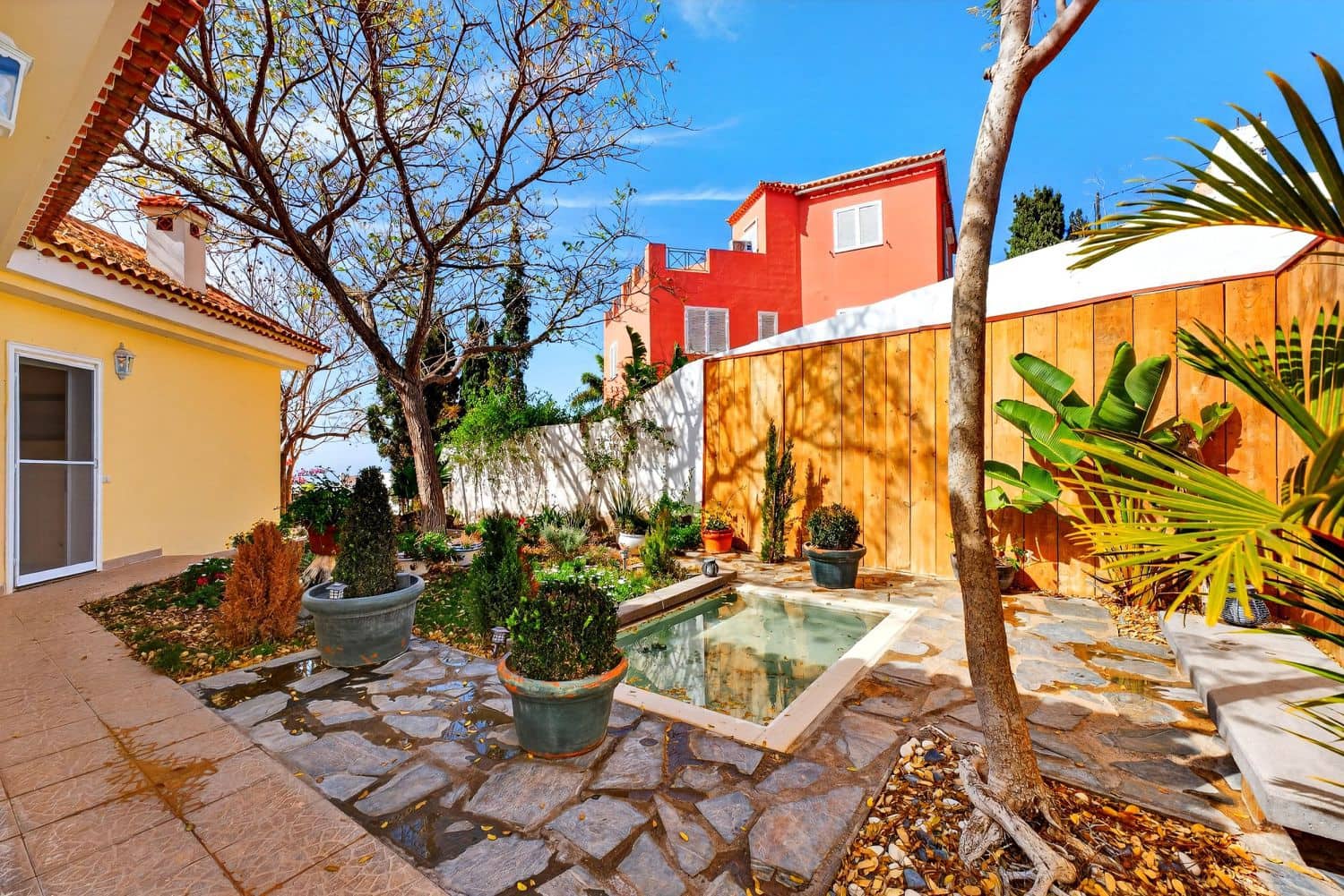 3 sovrum Villa till salu i La Camella med garage - 650 000 € (Ref: 10026965)