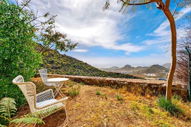 3 soveværelse Villa til salg i La Camella, Arona - € 650.000 (Ref: 10026965)