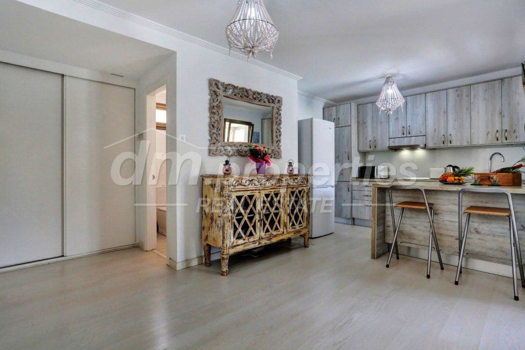 4 bedroom Terraced Villa for sale in La Tejita with garage - € 595,000 (Ref: 10061432)
