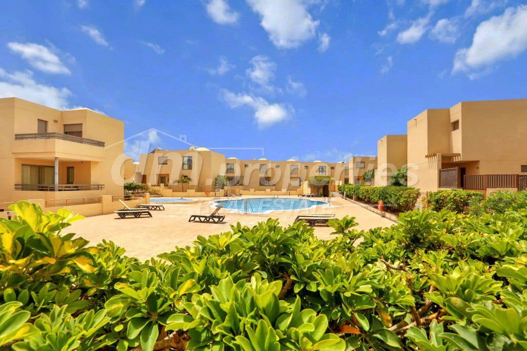 4 bedroom Terraced Villa for sale in La Tejita with garage - € 595,000 (Ref: 10061432)