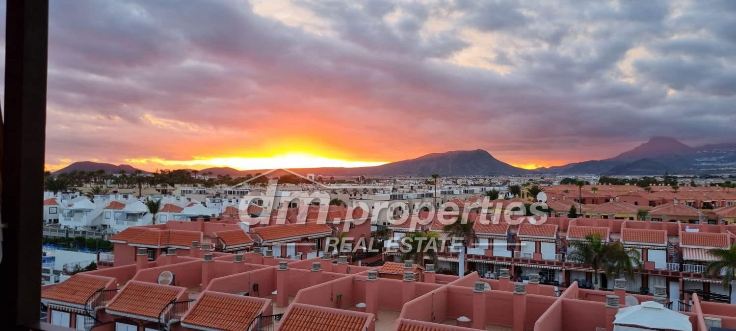 1 quarto Apartamento para venda em Costa del Silencio com garagem - 289 000 € (Ref: 10085783)