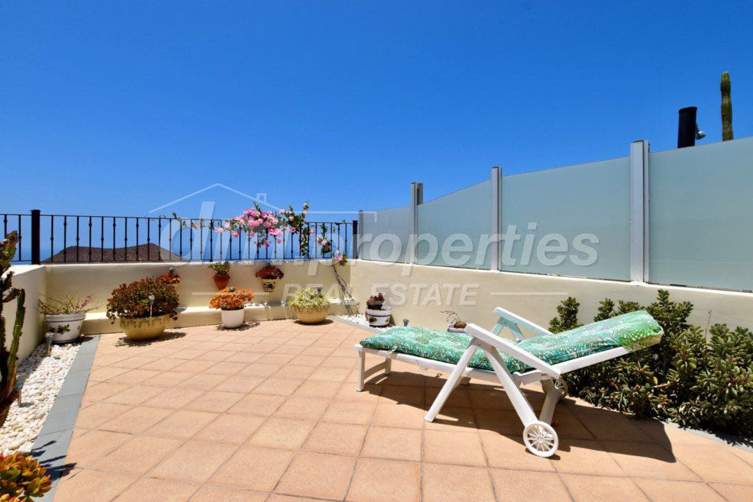3 bedroom Terraced Villa for sale in Chayofa - € 439,000 (Ref: 10099816)