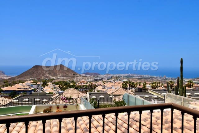 3 bedroom Terraced Villa for sale in Chayofa, Arona - € 439,000 (Ref: 10099816)