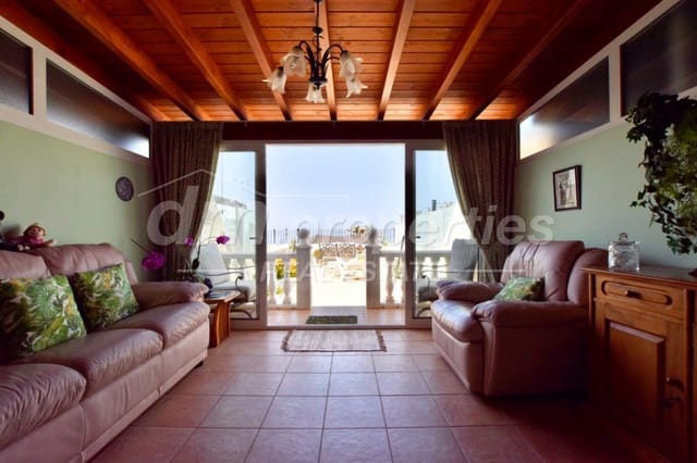 3 bedroom Terraced Villa for sale in Chayofa, Arona - € 439,000 (Ref: 10099816)