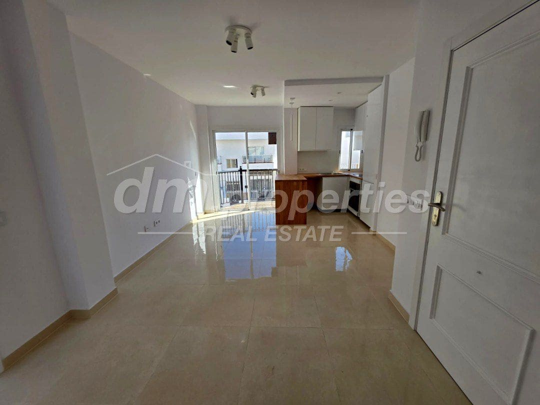 1 makuuhuone Huoneisto myytävänä paikassa Adeje - 200 000 € (Ref: 10101949)