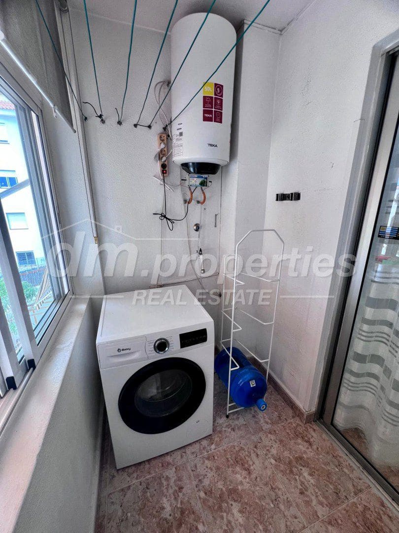 Apartamento de 3 habitaciones en Parque de la Reina en venta con piscina garaje - 298.000 € (Ref: 10123651)