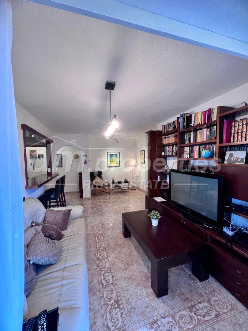 Apartamento de 3 habitaciones en Parque de la Reina en venta con piscina garaje - 298.000 € (Ref: 10123651)