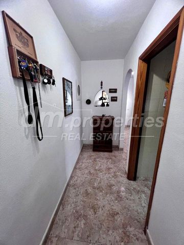 Apartamento de 3 habitaciones en Parque de la Reina, Arona en venta con piscina garaje - 298.000 € (Ref: 10123651)