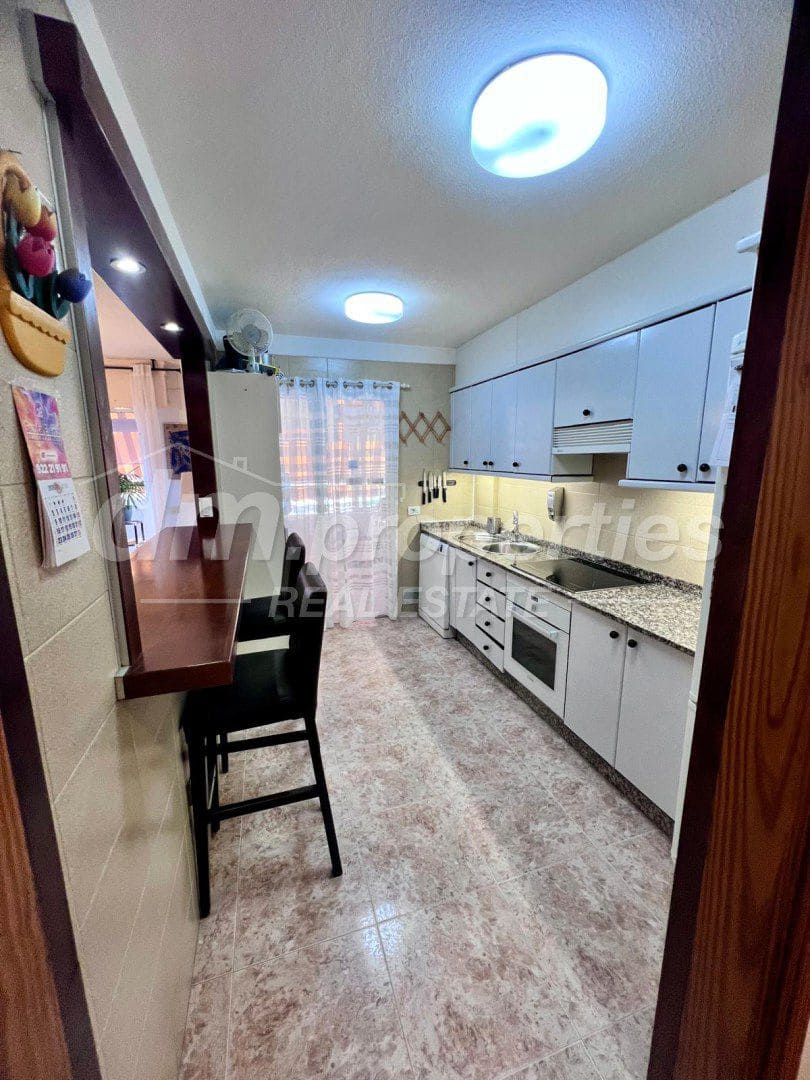 Apartamento de 3 habitaciones en Parque de la Reina en venta con piscina garaje - 298.000 € (Ref: 10123651)
