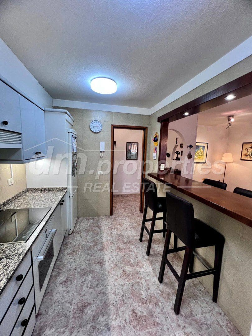 Apartamento de 3 habitaciones en Parque de la Reina en venta con piscina garaje - 298.000 € (Ref: 10123651)
