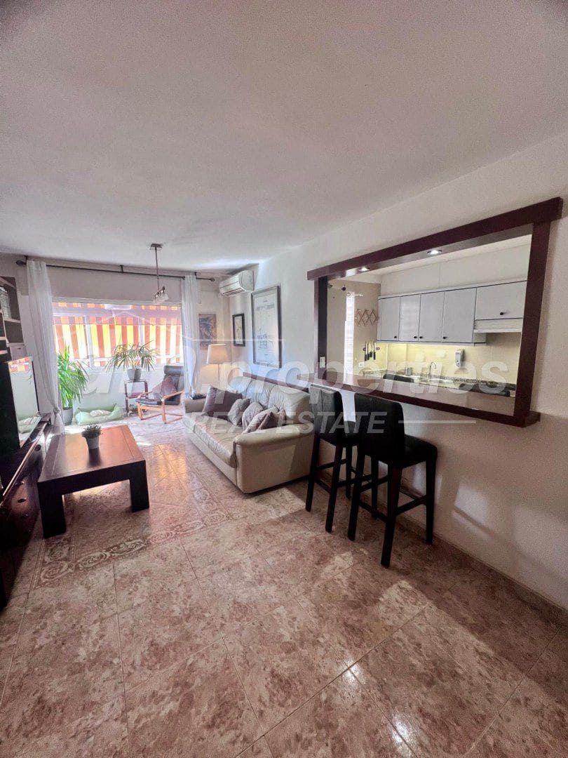 Apartamento de 3 habitaciones en Parque de la Reina en venta con piscina garaje - 298.000 € (Ref: 10123651)