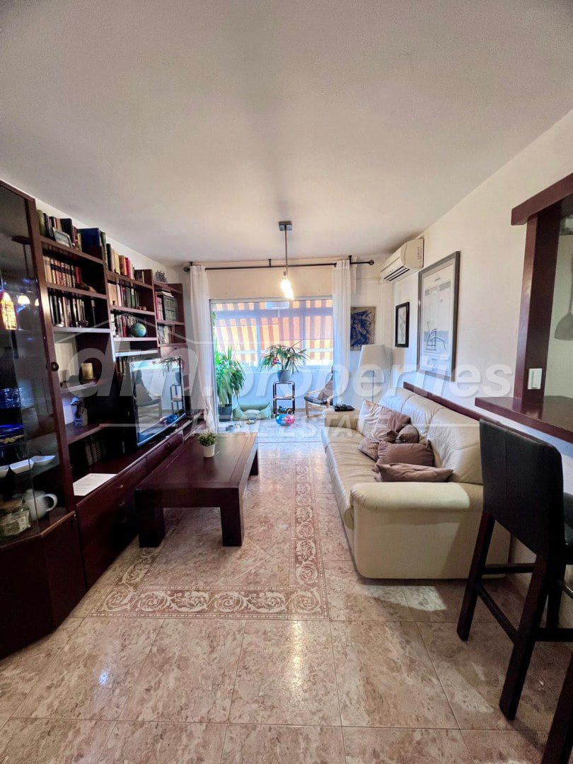 Apartamento de 3 habitaciones en Parque de la Reina en venta con piscina garaje - 298.000 € (Ref: 10123651)