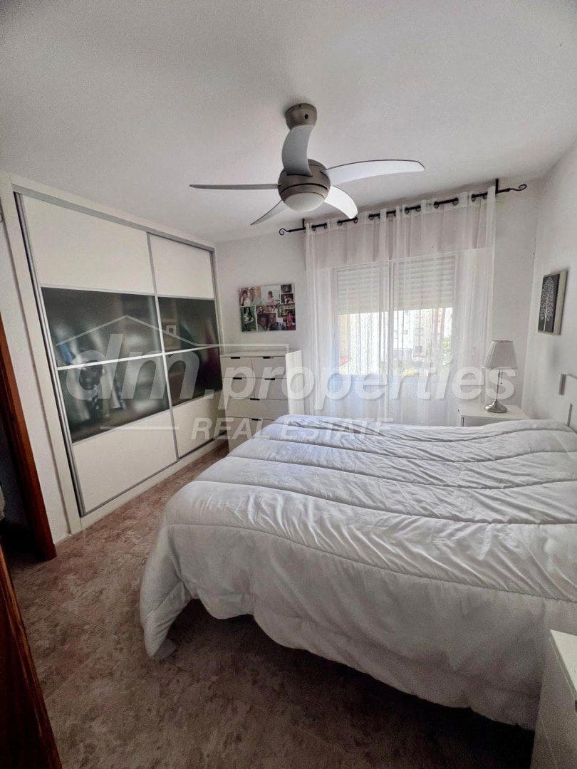 Apartamento de 3 habitaciones en Parque de la Reina en venta con piscina garaje - 298.000 € (Ref: 10123651)