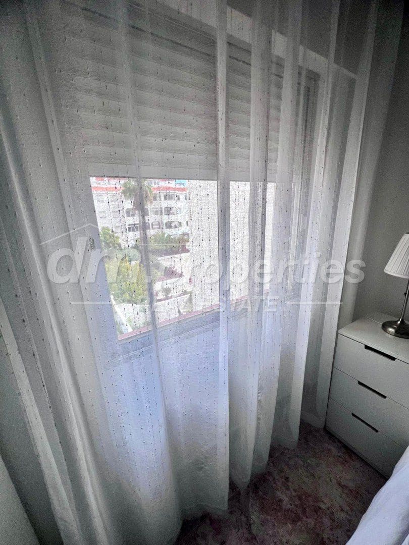 Apartamento de 3 habitaciones en Parque de la Reina en venta con piscina garaje - 298.000 € (Ref: 10123651)