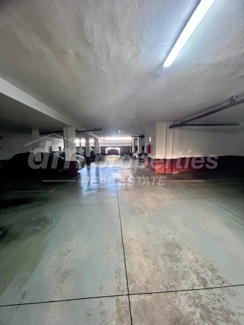 Apartamento de 3 habitaciones en Parque de la Reina en venta con piscina garaje - 298.000 € (Ref: 10123651)