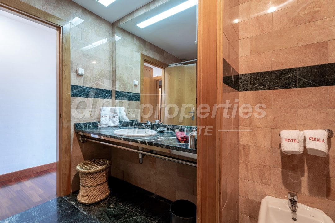 12 slaapkamer Hotel te koop in Muros de Nalon - € 1.250.000 (Ref: 10131376)