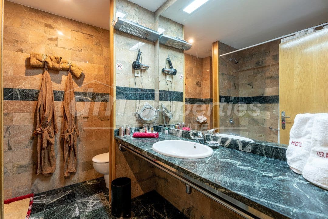 12 slaapkamer Hotel te koop in Muros de Nalon - € 1.250.000 (Ref: 10131376)