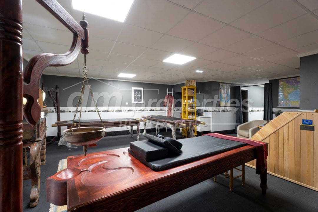12 slaapkamer Hotel te koop in Muros de Nalon - € 1.250.000 (Ref: 10131376)
