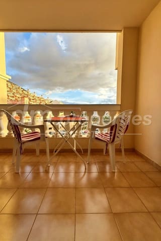 1 makuuhuone Huoneisto myytävänä paikassa Los Cristianos, Arona - 290 000 € (Ref: 9739181)