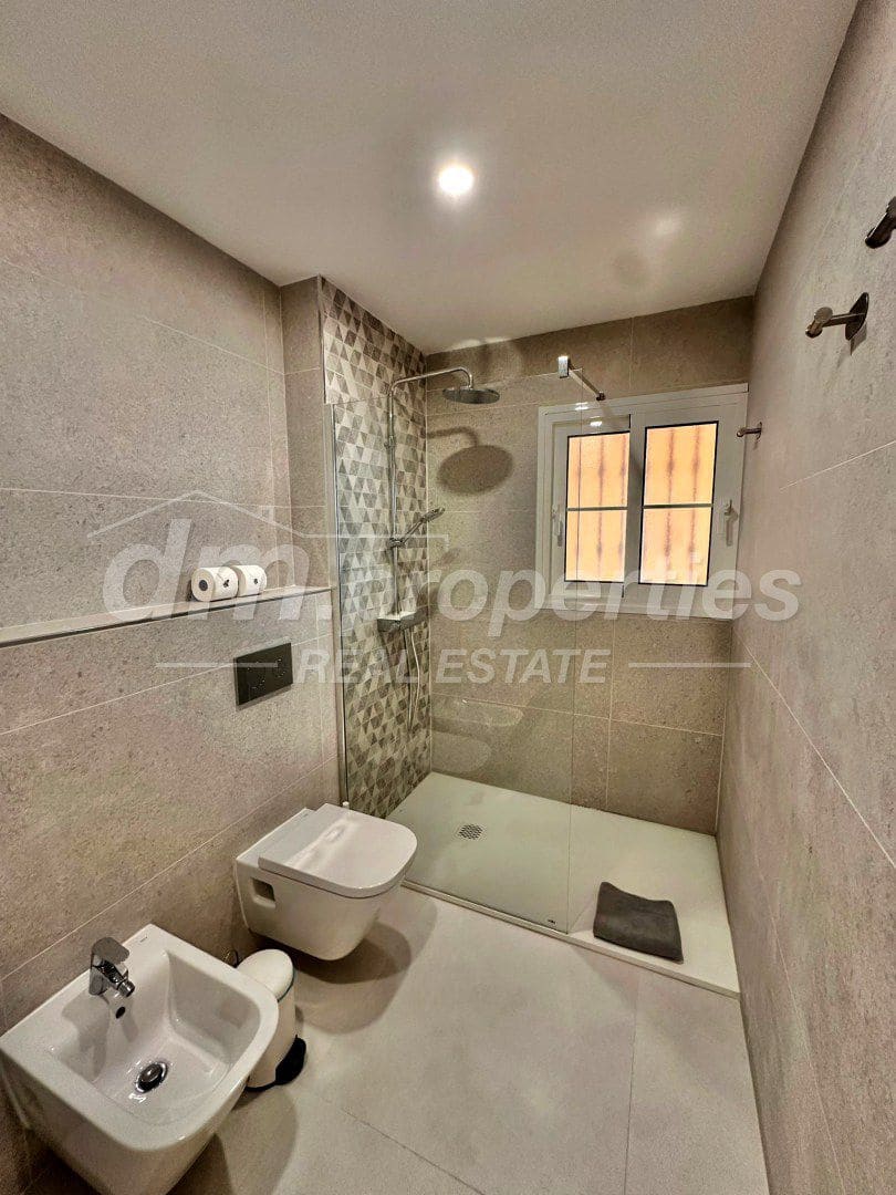 2 makuuhuone Huoneisto myytävänä paikassa Los Cristianos - 385 000 € (Ref: 9739183)