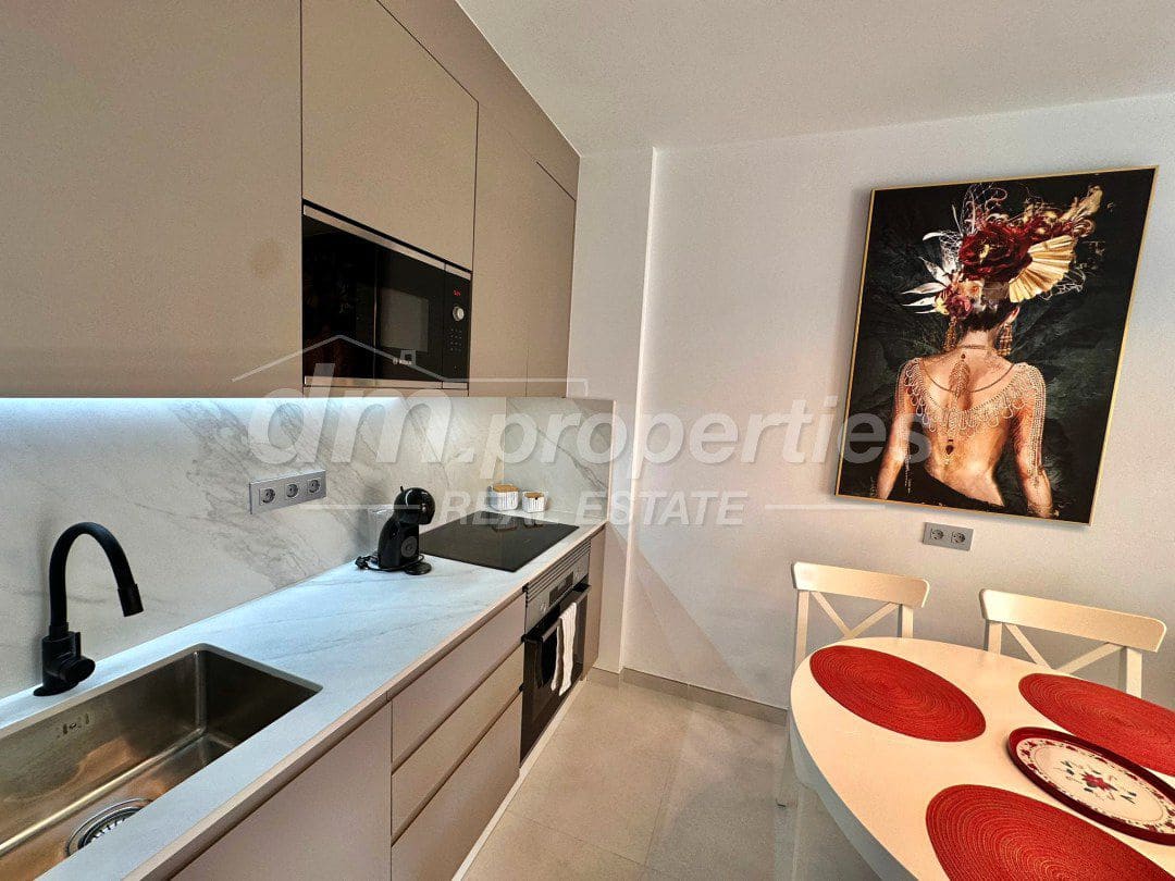 2 makuuhuone Huoneisto myytävänä paikassa Los Cristianos - 385 000 € (Ref: 9739183)