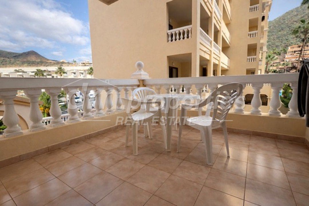 Apartament na sprzedaż w Los Cristianos - 199 900 € (Ref: 9739187)